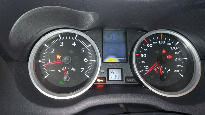 Приборная панель High series Renault Megane II ph. 2 2007 lifting