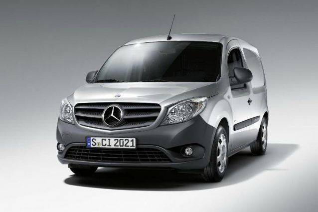 Mercedes-Benz ��������� � Renault ��������� � ������� ������ ������������� ������� Citan �� ���� Renault Kangoo