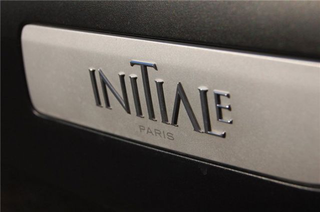 Renault ��������� ������� ����������� ������� �����������