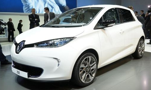 Renault ��������, ��� ���������� Zoe ������ ���������� Nissan Leaf